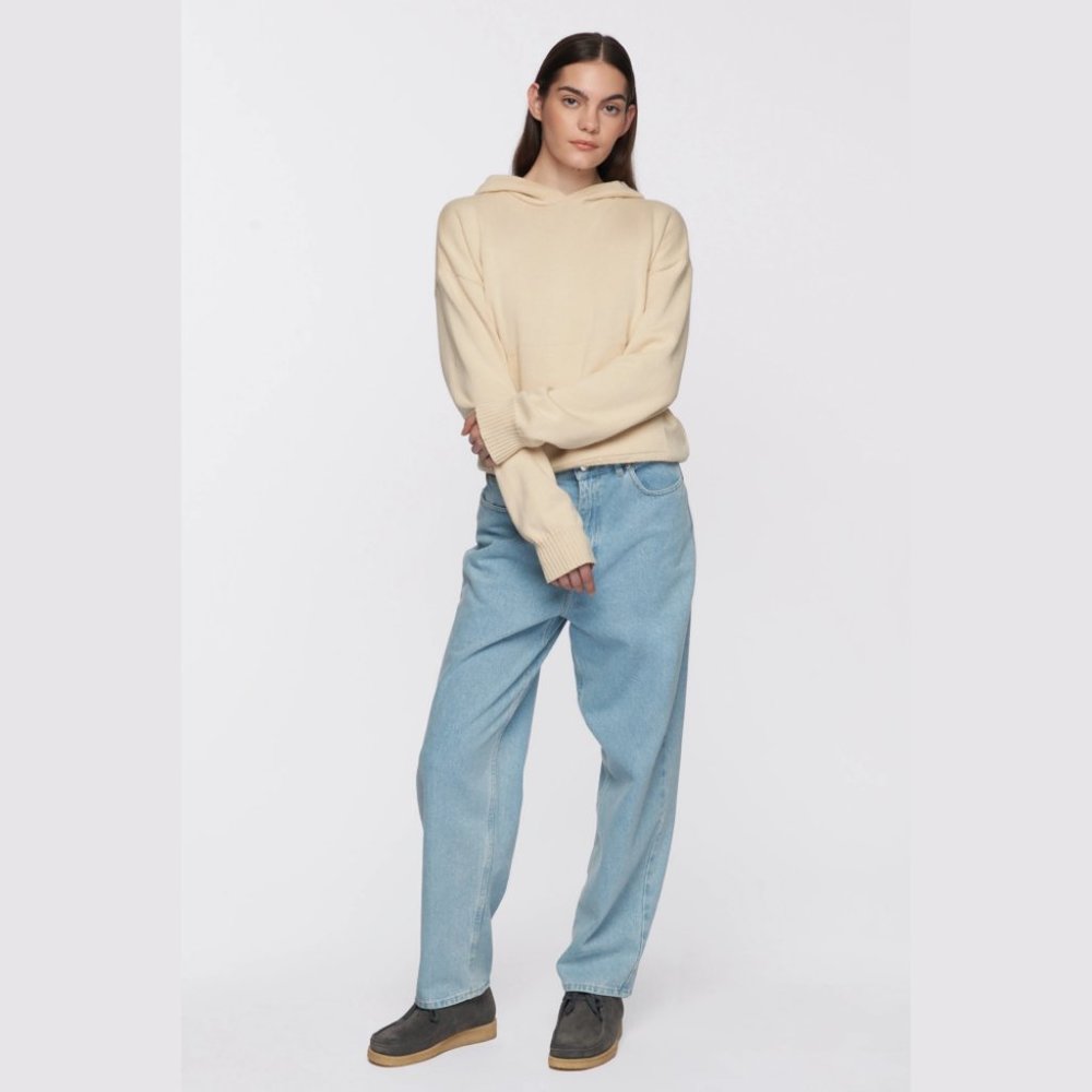 KOTN Anti-fit Denim in Light Wash 26